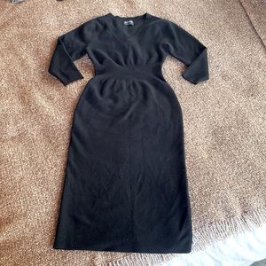 MDRN(Modern Citizen) Brea Off-Shoulder Sweater Dress